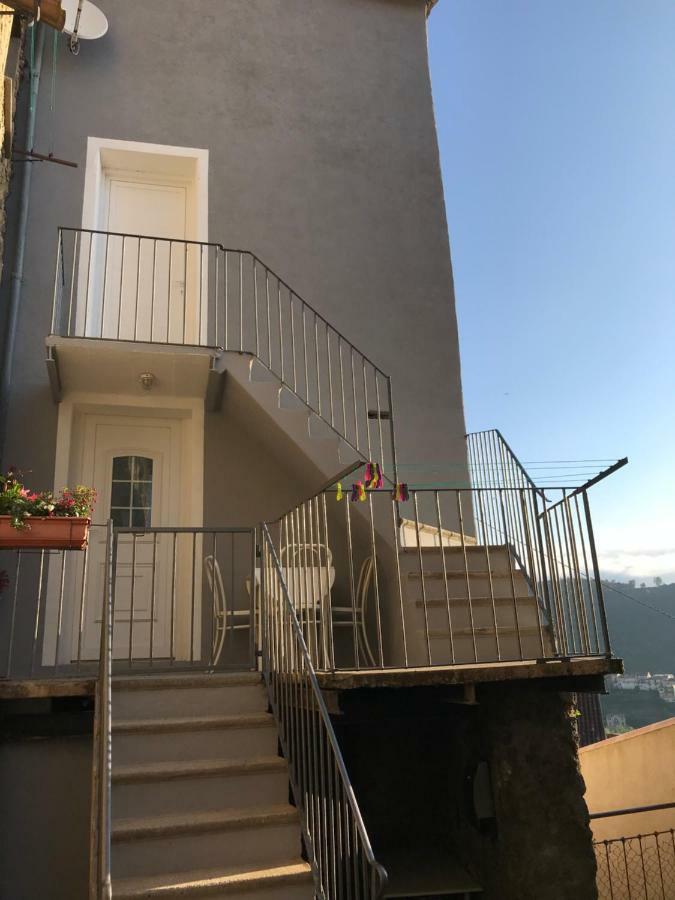 Maison Entiere Tout Equipe 4 Chambre Possibilite De 10 Couchage Venaco Centre Corse Dış mekan fotoğraf