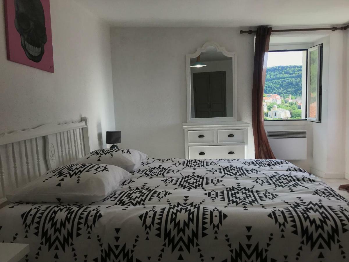 Maison Entiere Tout Equipe 4 Chambre Possibilite De 10 Couchage Venaco Centre Corse Dış mekan fotoğraf