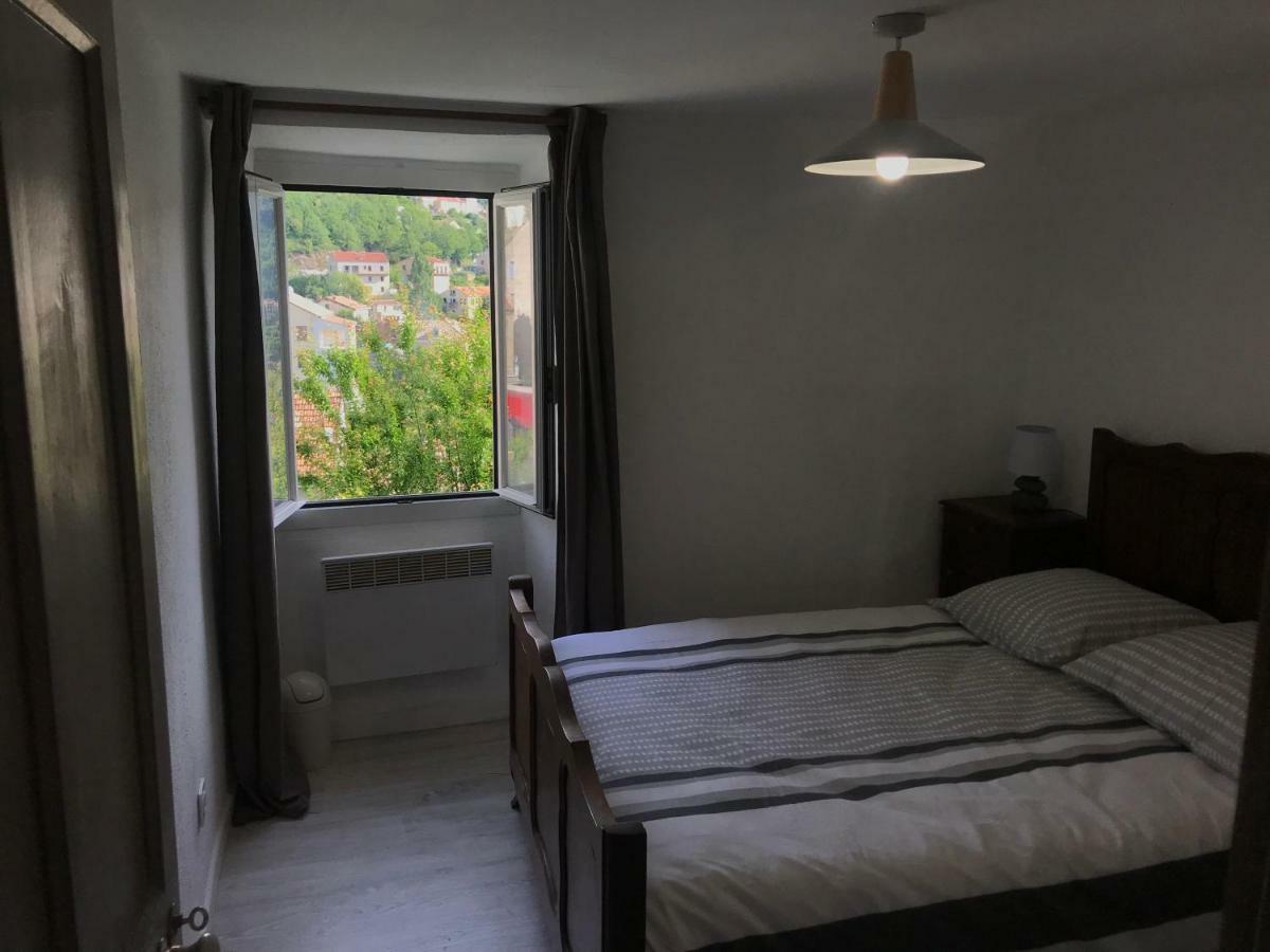 Maison Entiere Tout Equipe 4 Chambre Possibilite De 10 Couchage Venaco Centre Corse Dış mekan fotoğraf